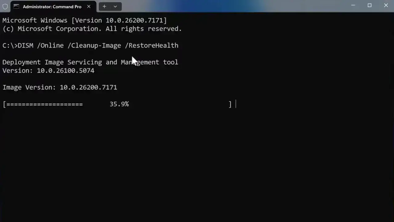 Windows 11 - DISM command running in cmd.